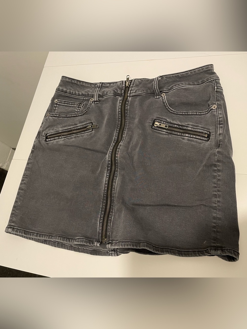American Eagle Brand Size 12 Super Stretch X Black Denim Mini Skirt Zippers